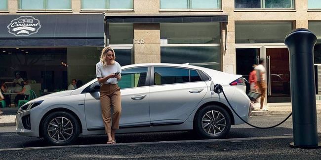 Bisnis Ponsel Lesu, Huawei Bikin Mobil Listrik Pesaing Tesla